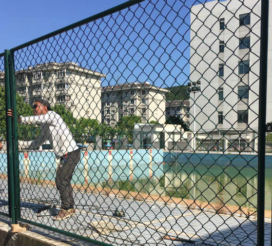 榛勫唸娓告吵姹犳姢鏍忕綉