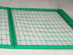 <b>武漢交通護欄設計時應該遵循哪些原則</b>