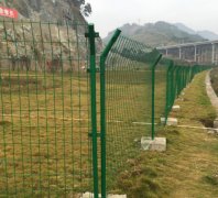 武漢交通護欄在減少交通事故方麵有（yǒu）哪些